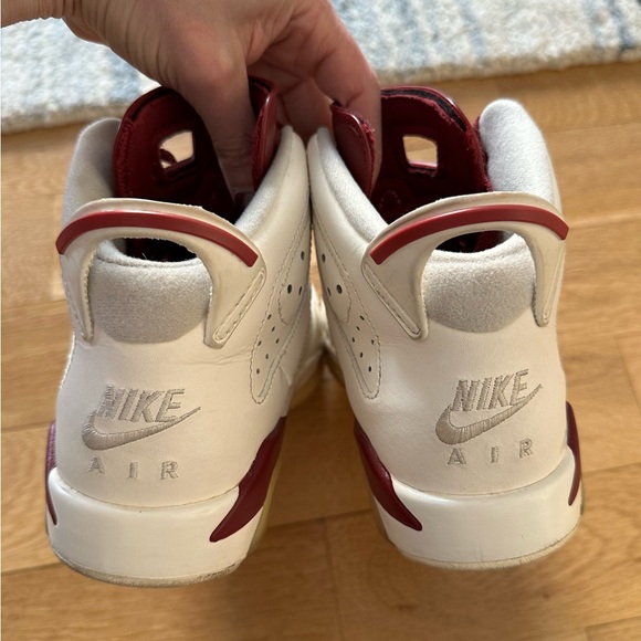 Jordan 6 retro white maroon size 5Y/W6.5 - Picture 6 of 7